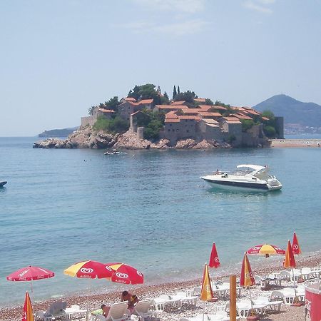 Apartments Secret Garden Sveti Stefan Eksteriør billede
