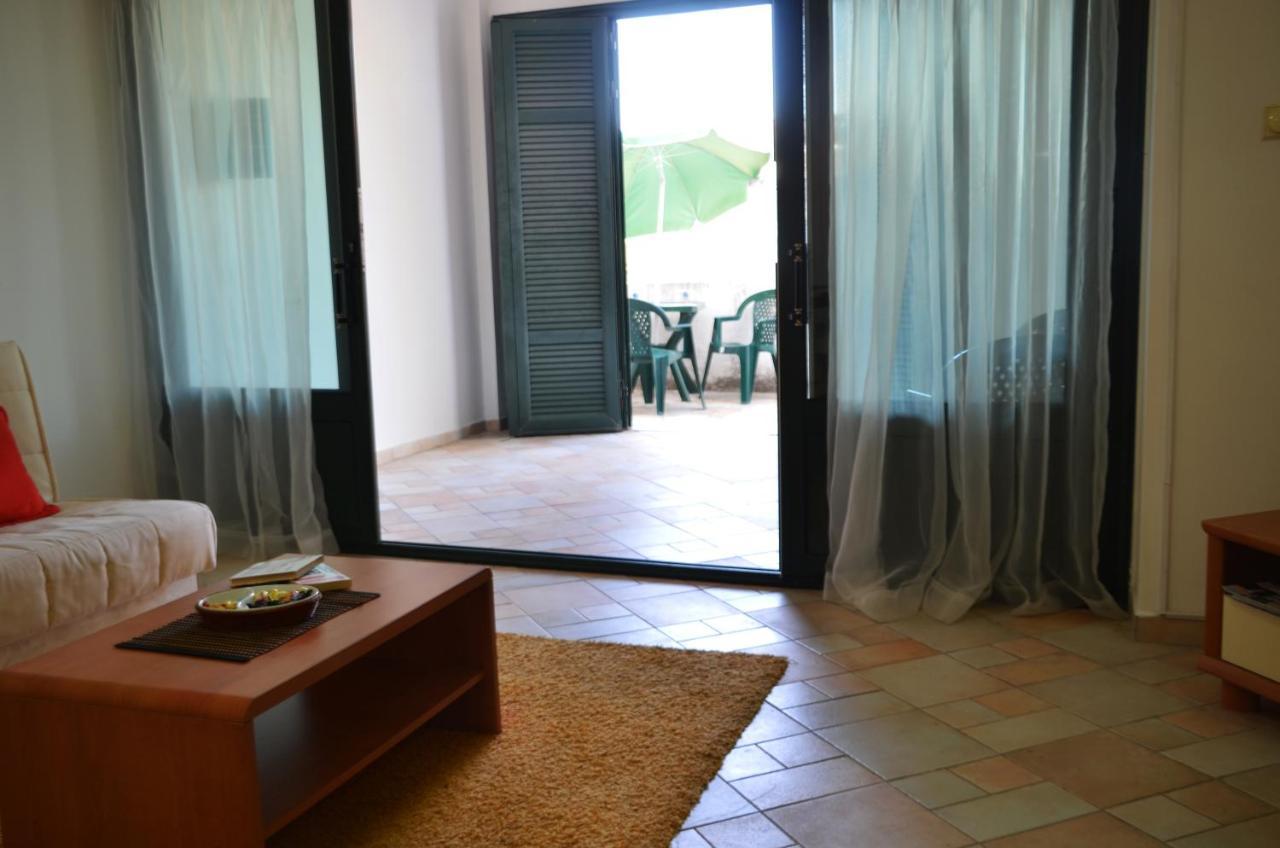 Apartments Secret Garden Sveti Stefan Eksteriør billede
