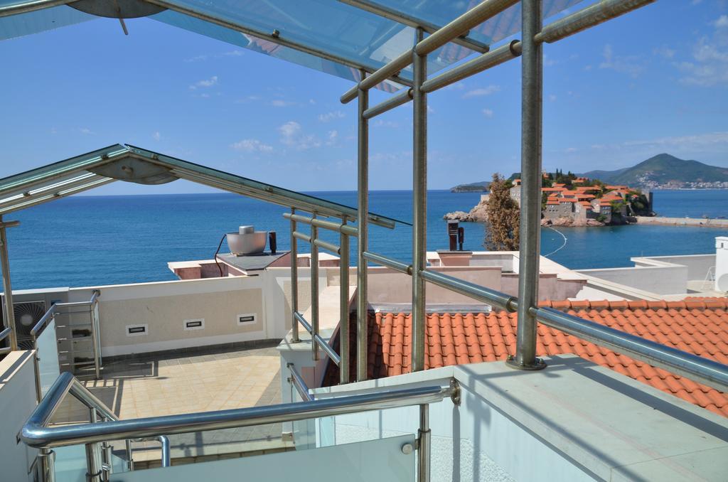 Apartments Secret Garden Sveti Stefan Værelse billede